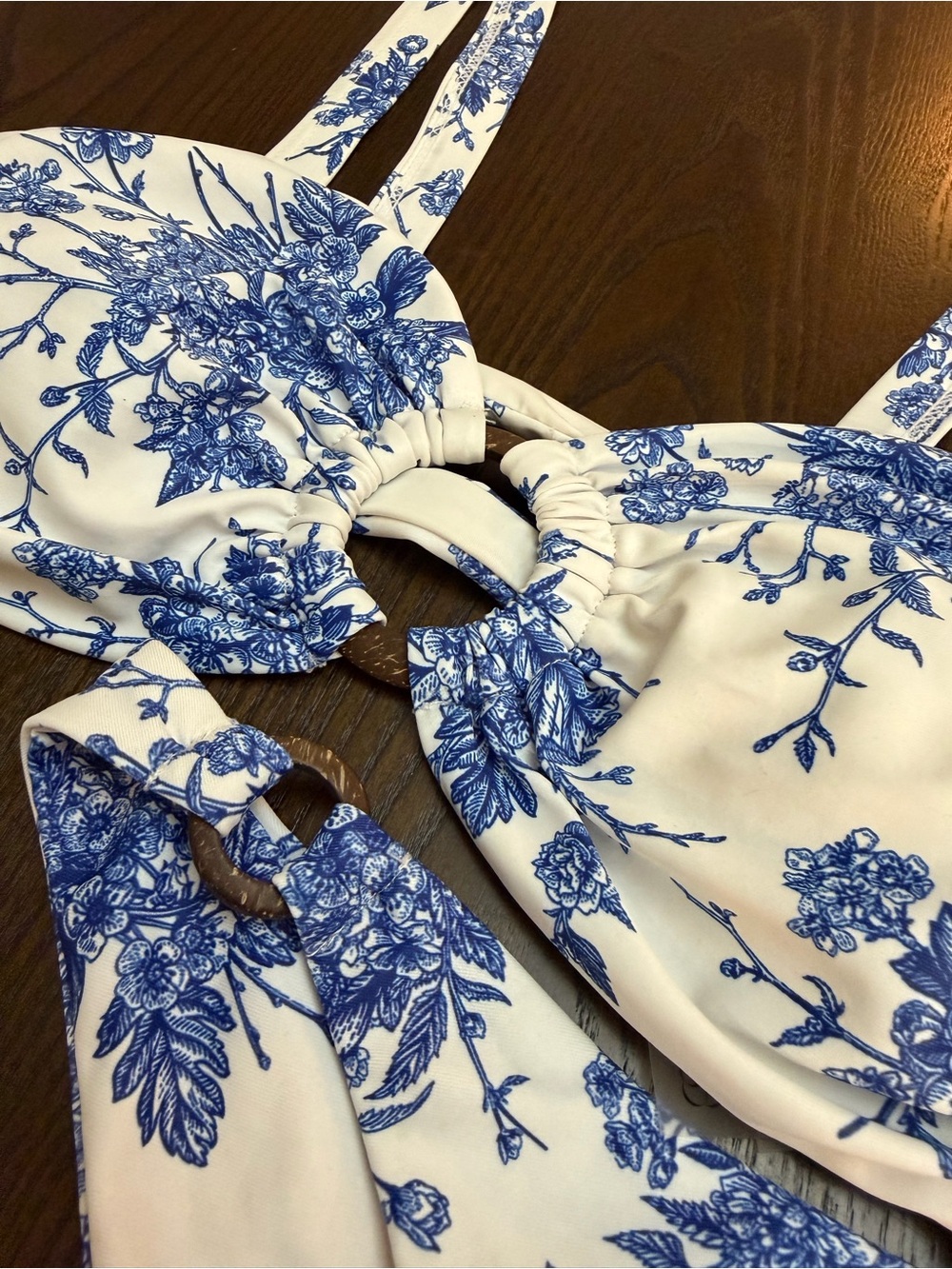 💙🤍 Berlook Floral O-ring Bikini Set 🤍💙
